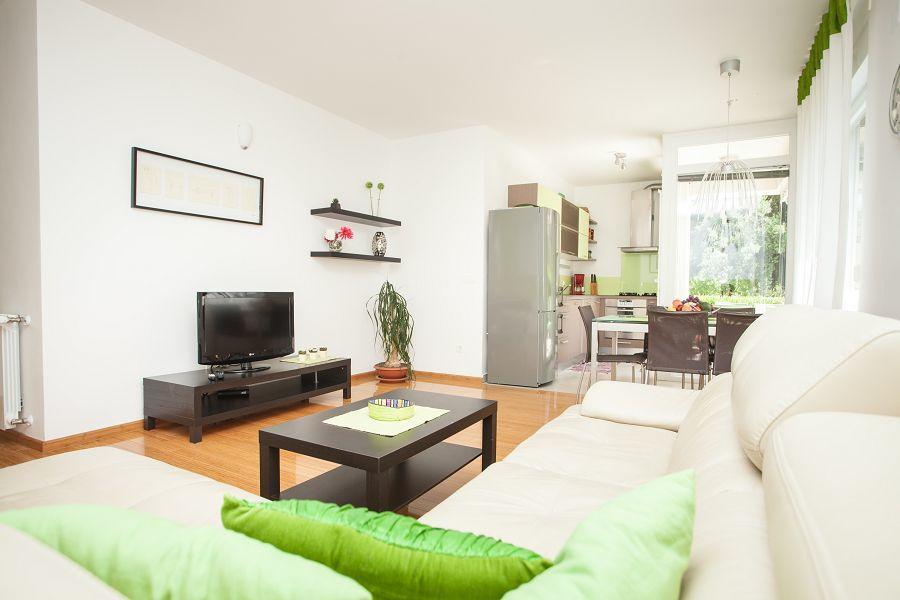 Kuvi Apartments Ровинь Экстерьер фото